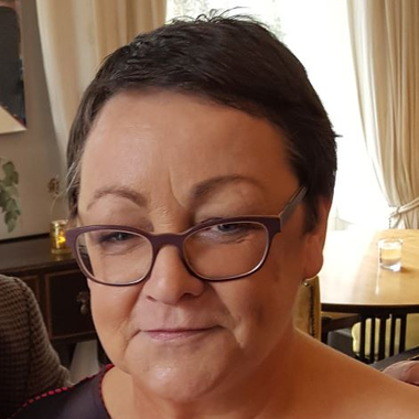 Annette Schiller