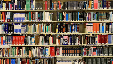 library-1147815_1280.jpg