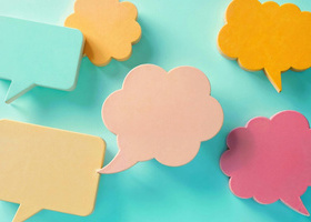 6 different shaped speech bubbles in different colours, arranged against a light blue background 